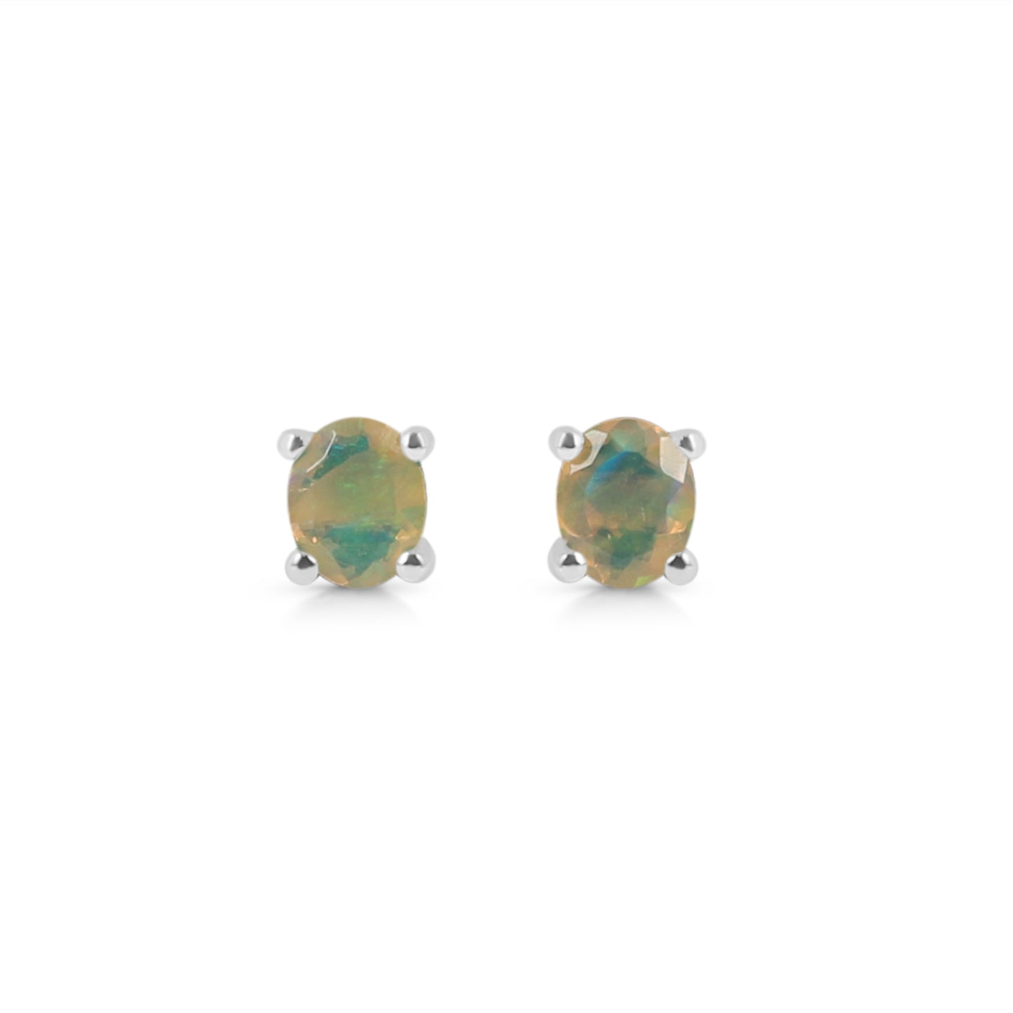 Sterling Silver Earrings Opal  IGE-1168